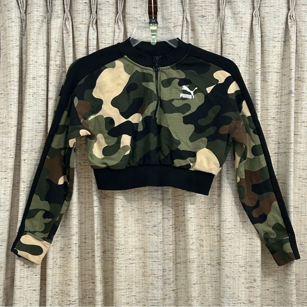 Puma Camo Wild Pack T7 Cropped Crew Pullover -Small